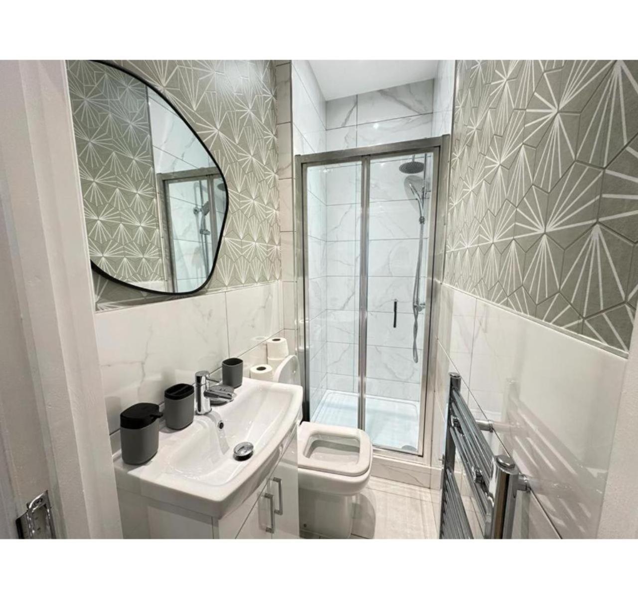 Апартаменты F2- Beautiful 1 Bed Flat Near Edgware Road Station Лондон Экстерьер фото